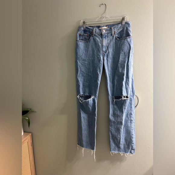 Levi's Denim - Levi’s low pro straight leg jeans distressed busted knee